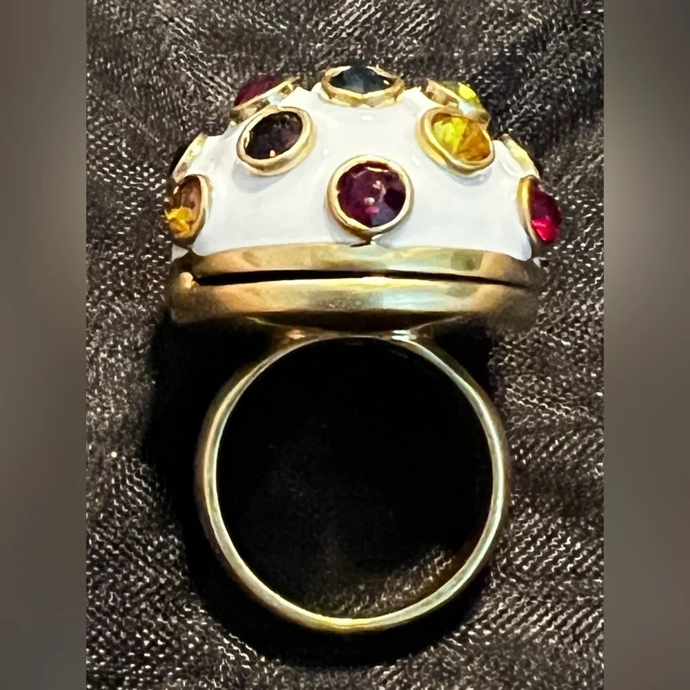 🆕Tory Burch Authentic Unique Locket Magnetic Ring White Enamel Colorful Stones